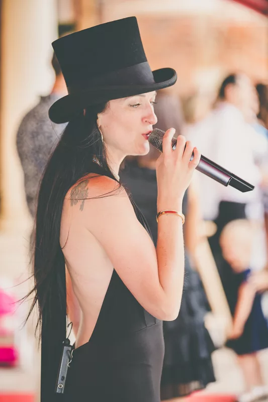 Axelle Mas (Chanteuse - animation de soirées) — photo 10