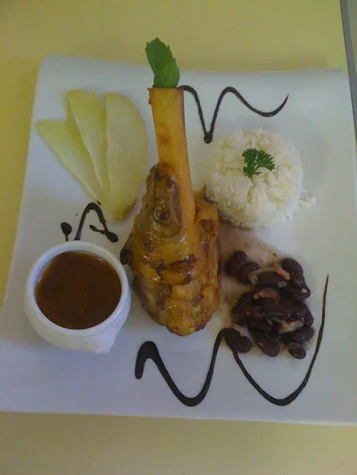 Aux Trois Saveurs